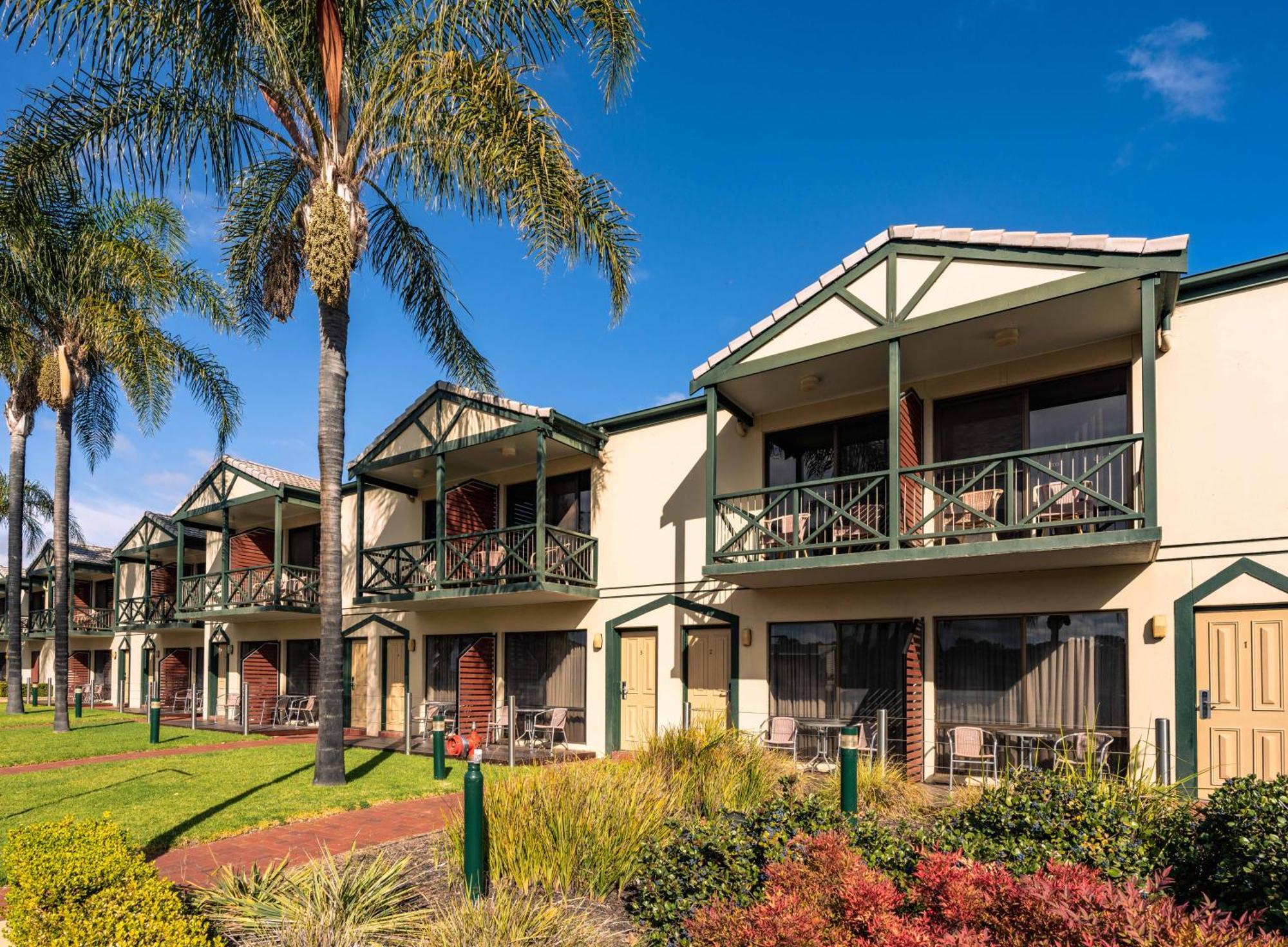 Hotel Renmark Exterior photo
